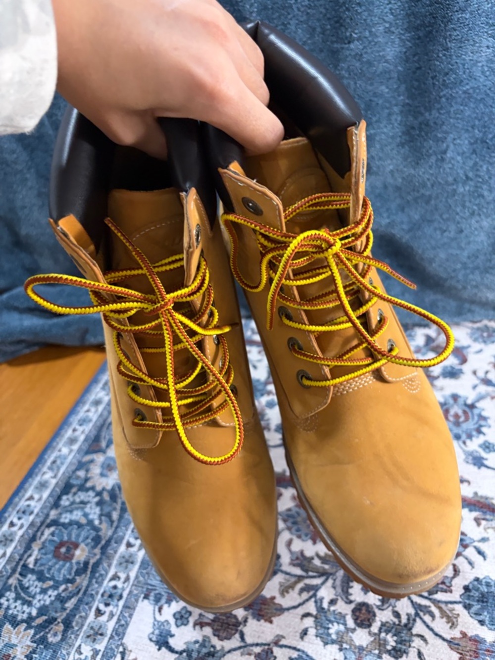 Size 11 men’s) Lugz Men's Wheat Lace-Up Work Boots with Yellow Trim - Picture 5 of 7